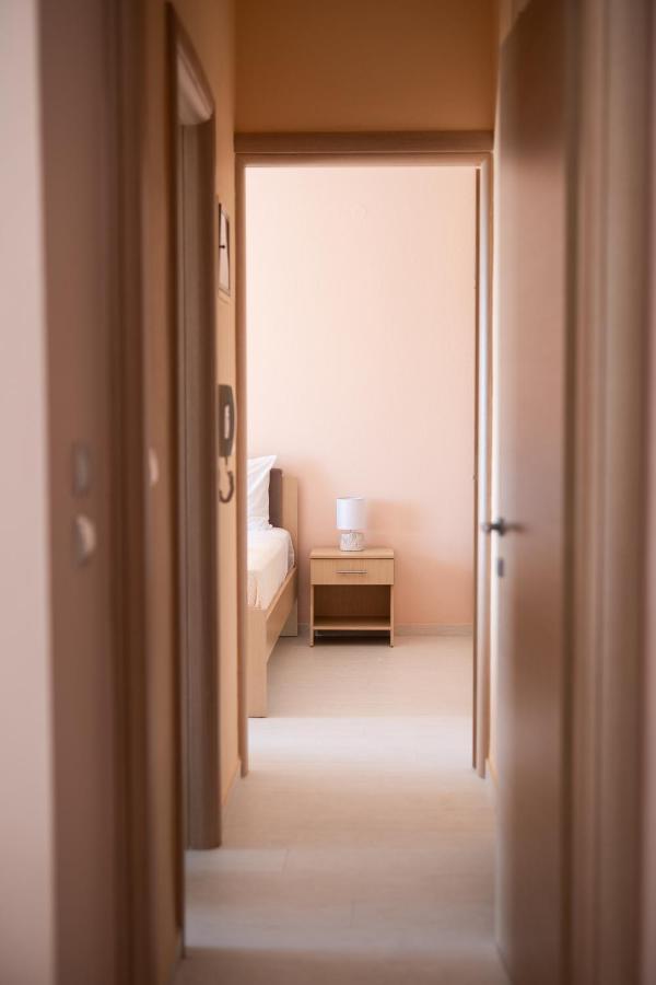 N&K Dream View Apartment Kavala Bagian luar foto
